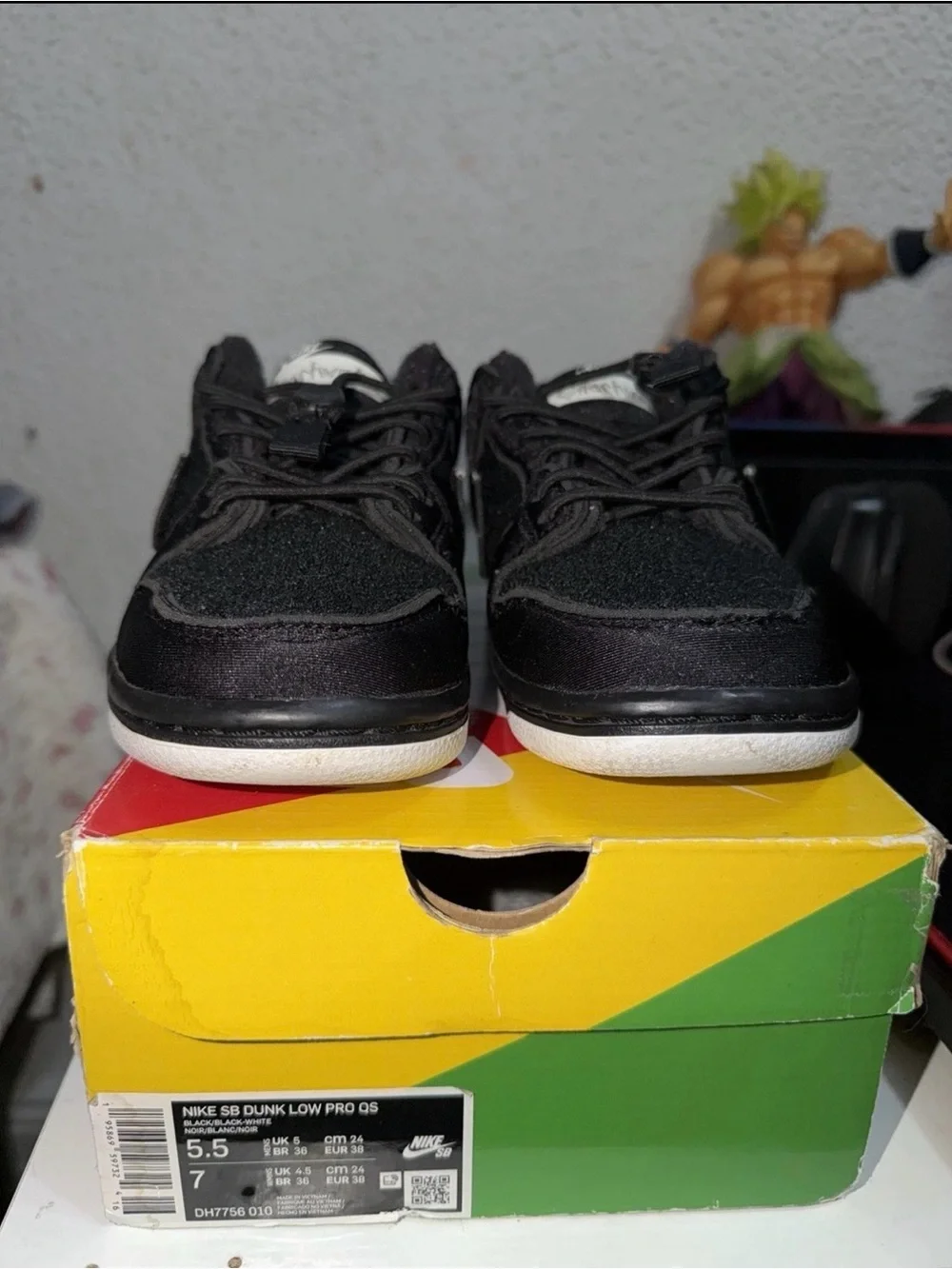 Nike Kids Black Low-Top Sneakers